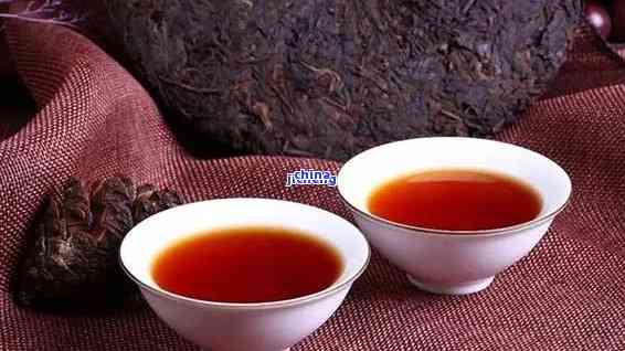 陈茶叶泡水苦（陈茶为什么会酸?）《陈茶发酸》